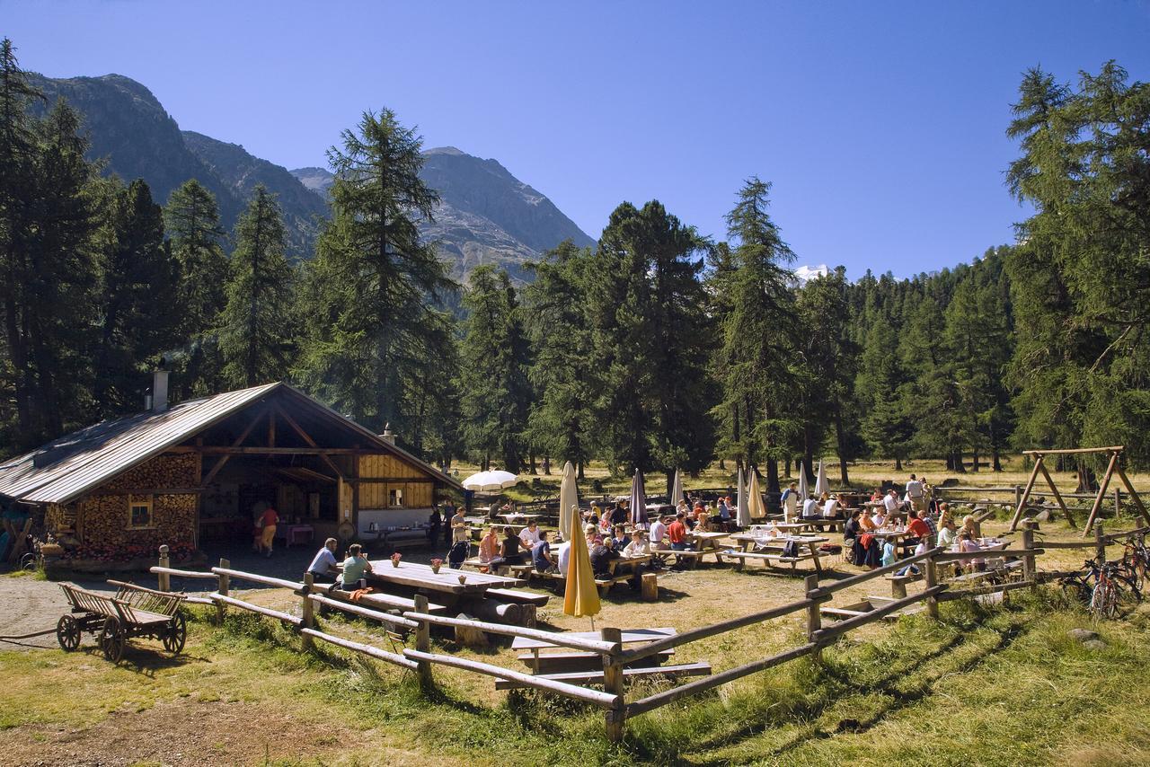 Randolins Familienresort Sankt Moritz Zewnętrze zdjęcie